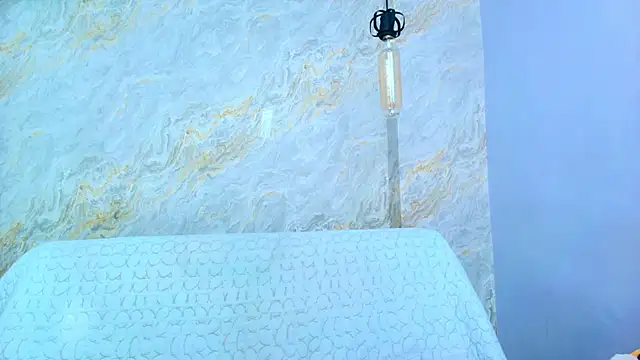 Mia candy 0 online show from 11-22-25, 12:04