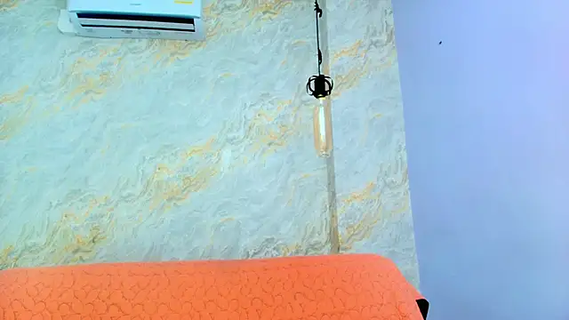 Mia candy 0 online show from 02-11-26, 12:16