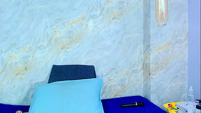 Mia candy 0 online show from 02-21-26, 12:07