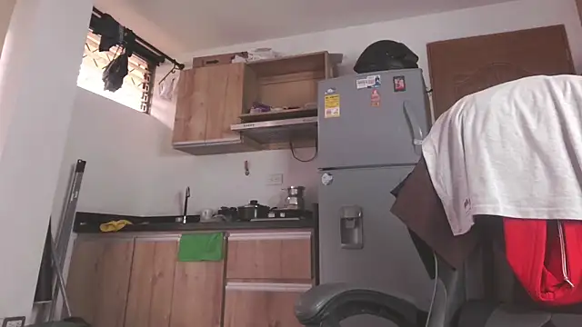 Cutie Shy  online show from 04-16-26, 12:39