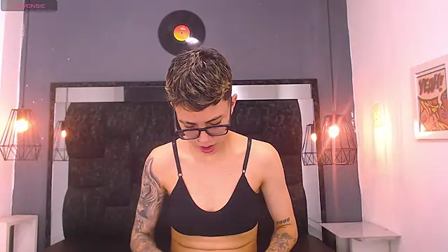 Cutie Shy  online show from 02-21-26, 02:30