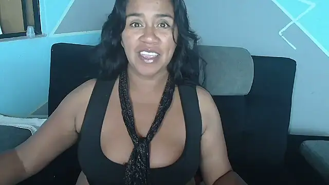 Snapshot of saggil23 chatting on 06-14-26, 08:48 saggil23 online show from 06-14-26, 08:48