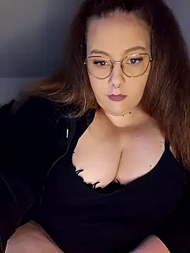  Julie x online show from 10-11-25, 06:47