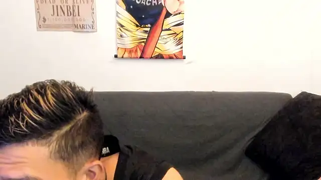 Snapshot of TommyGun_22 chatting on 10-24-25, 11:37 TommyGun 22 online show from 10-24-25, 11:37