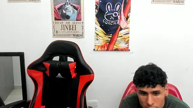 Snapshot of TommyGun_22 chatting on 09-13-25, 11:38 TommyGun 22 online show from 09-13-25, 11:38