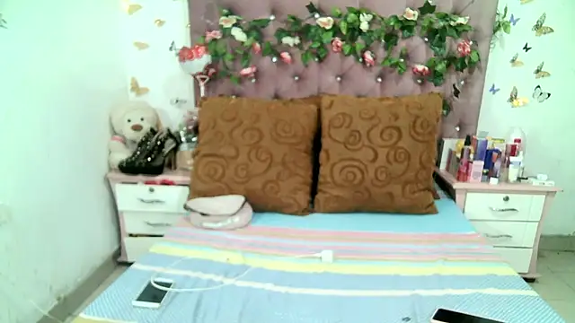 ValeriaTsx online show from 11-24-25, 12:38