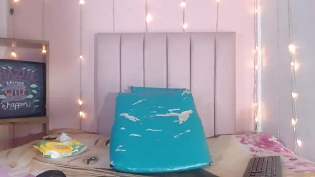 camilawilliams707rs online show from 04-18-26, 02:03