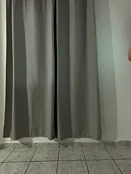 lolitalamasbonita01 online show from 02-26-25, 07:55