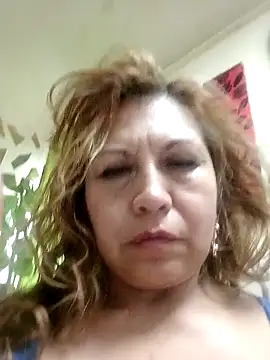 Snapshot of Kazsandraa chatting on 01-31-26, 09:35 Kazsandraa online show from 01-31-26, 09:35