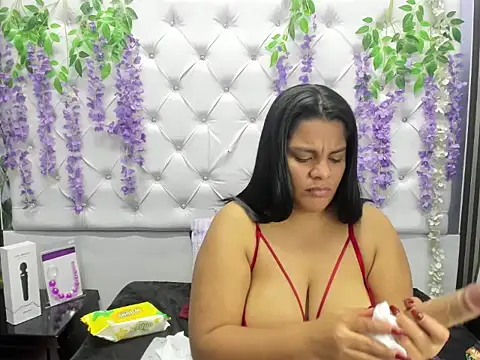 Sam-Evans-hot online show from 04-15-26, 07:51