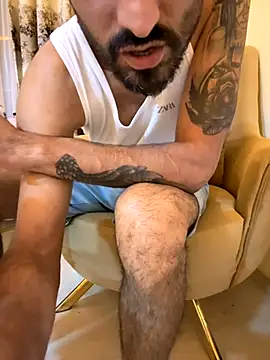 Snapshot of Soinanai chatting on 09-17-25, 07:05 Soinanai online show from 09-17-25, 07:05