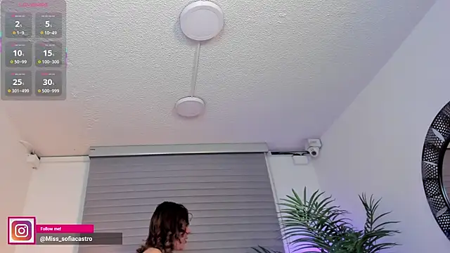 miss sofiaa online show from 05-06-26, 11:47