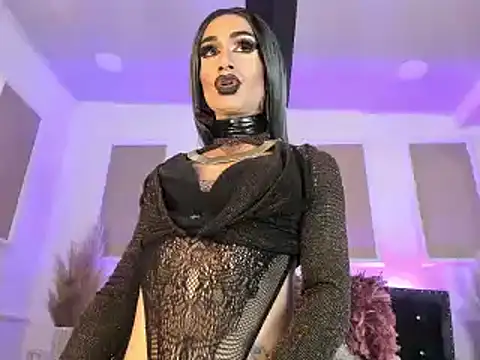 Snapshot of queen_satin chatting on 12-03-24, 01:27 queen satin online show from 12-03-24, 01:27
