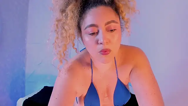 Kateryn  online show from 10-06-25, 09:04