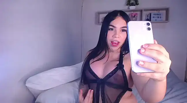 SOFIA BENNETX online show from 03-04-25, 04:49