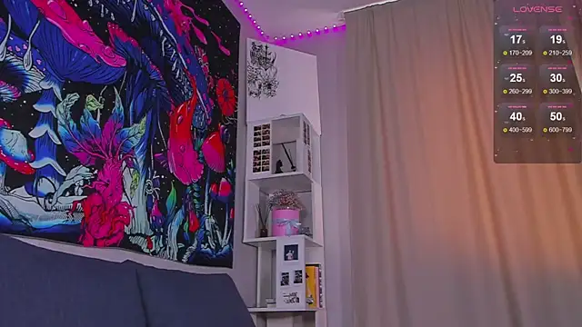 Grace Walker online show from 03-07-25, 08:13