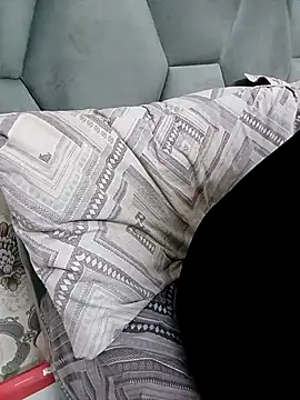 HEENA 022 online show from 03-27-26, 05:49