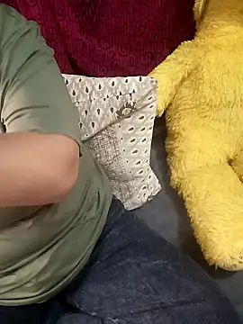 HEENA 022 online show from 02-04-25, 05:55