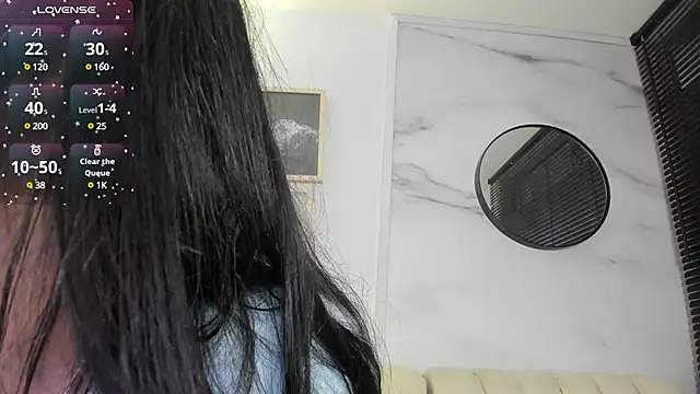 Snapshot of lara_madisson chatting on 03-18-25, 04:29 lara madisson online show from 03-18-25, 04:29