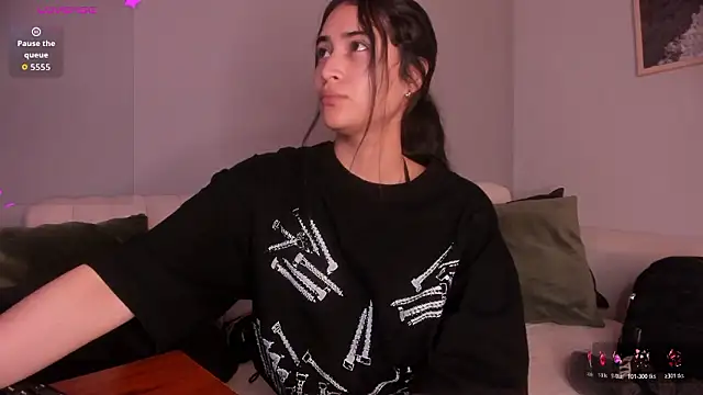 lara madisson online show from 03-20-26, 05:52