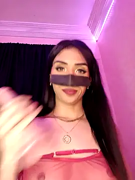 ---sophia--- online show from 10-12-25, 05:25
