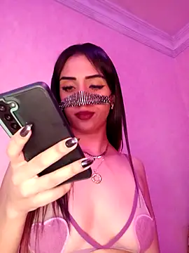 ---sophia--- online show from 11-14-25, 07:28