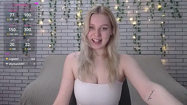 EmiliaDuchess online show from 02-20-25, 06:50