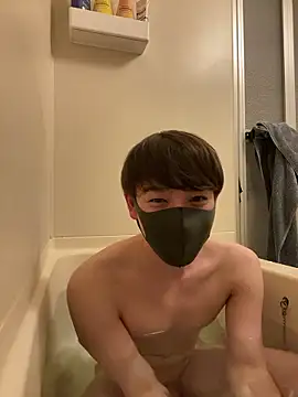 poketkuma online show from 12-17-25, 03:50