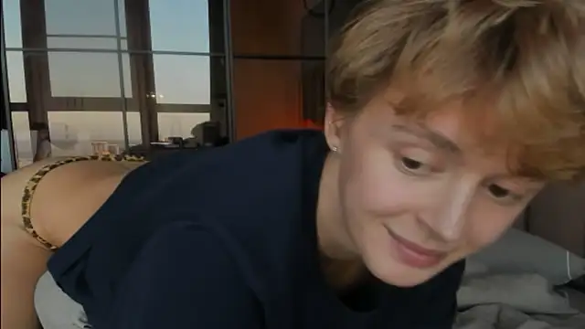 agelandreww online show from 04-28-26, 04:11