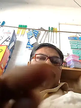 Srmotrs online show from 12-18-25, 06:18