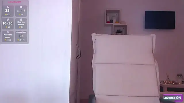 AdeleLovely online show from 10-13-25, 05:09