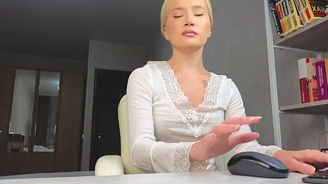 Marietta Castro online show from 02-26-26, 02:50