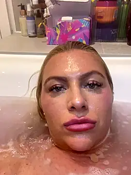 Arabellalee23 online show from 01-06-26, 08:46