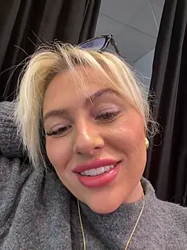 Arabellalee23 online show from 01-30-25, 05:17