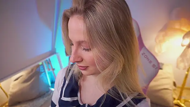 AnnLevine online show from 01-10-26, 01:50