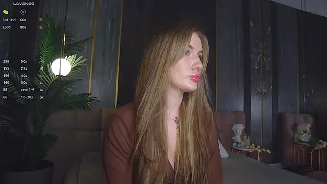 Snapshot of Chanel__May chatting on 07-11-26, 06:13 Chanel May online show from 07-11-26, 06:13