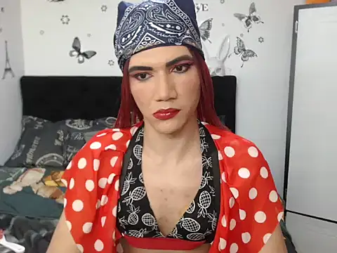 Snapshot of luna_grans_777 chatting on 06-25-26, 04:21 luna grans 777 online show from 06-25-26, 04:21
