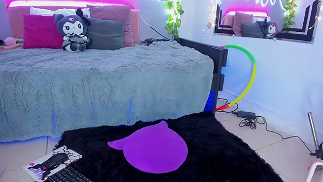 YouliteSllut2 online show from 03-11-25, 11:58