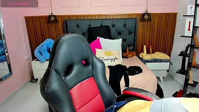 MEYLAGIA online show from 02-11-26, 03:06