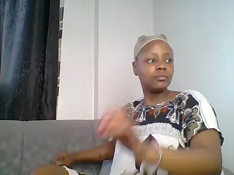Snapshot of Miss_Amani chatting on 04-12-26, 11:57 Miss Amani online show from 04-12-26, 11:57