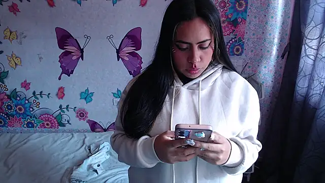 Zart Blaze online show from 10-28-25, 07:02