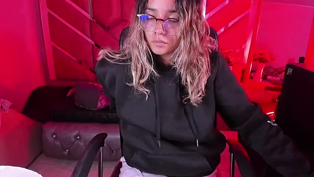 Olivia Fox69 online show from 02-14-26, 04:13