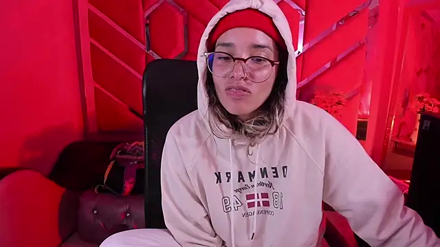 Olivia Fox69 online show from 02-16-26, 03:05