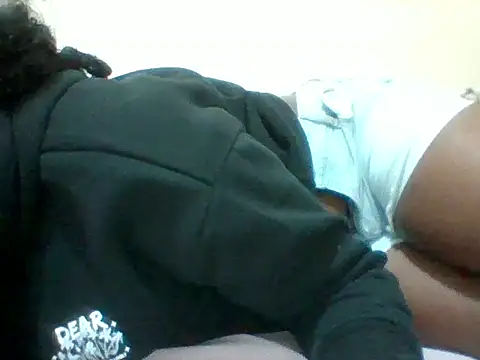Snapshot of sweetangel41 chatting on 05-25-26, 11:14 sweetangel41 online show from 05-25-26, 11:14
