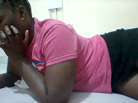 Snapshot of sweetangel41 chatting on 06-30-26, 02:50 sweetangel41 online show from 06-30-26, 02:50