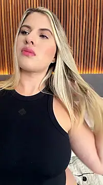 EmiilyAdams  online show from 07-07-26, 09:40
