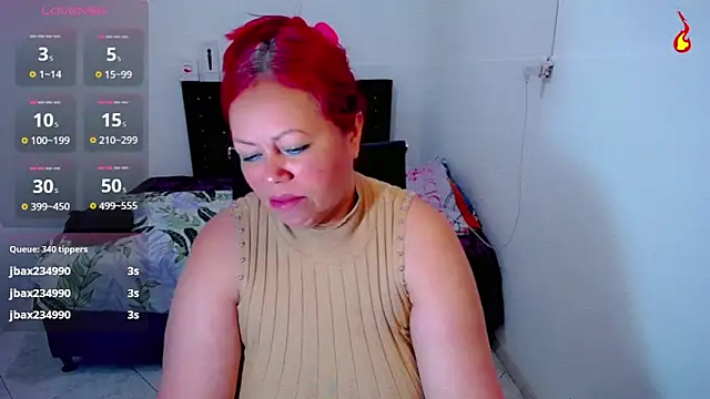 Hot-Rihanna online show from 02-11-26, 03:50