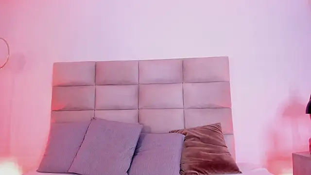 AngelyRosse1 online show from 11-14-25, 04:16