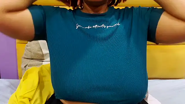 YELLOWBUSTYMELLONS online show from 10-02-25, 05:22