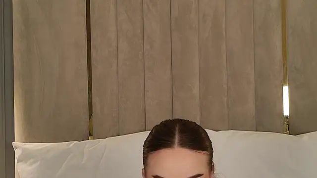 AnneSand online show from 06-03-26, 04:02